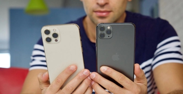 iPhone 11 Pro Max và iPhone 12 Pro Max đều là những mẫu điện thoại cao cấp