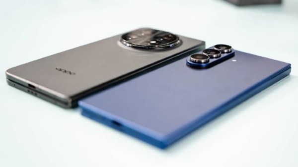 So sánh giá bán Galaxy Z Fold 7 vs OPPO Find N5
