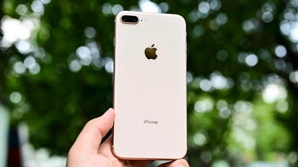 iPhone 8 Plus cũ giá 1 triệu nhận được nhiều người quan tâm